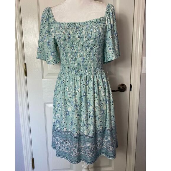 BEBOP Junior Small Green Floral Design Dress - Picture 1 of 5